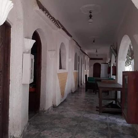 Fighting Kangaroo Camp Hotel Dahab Buitenkant foto