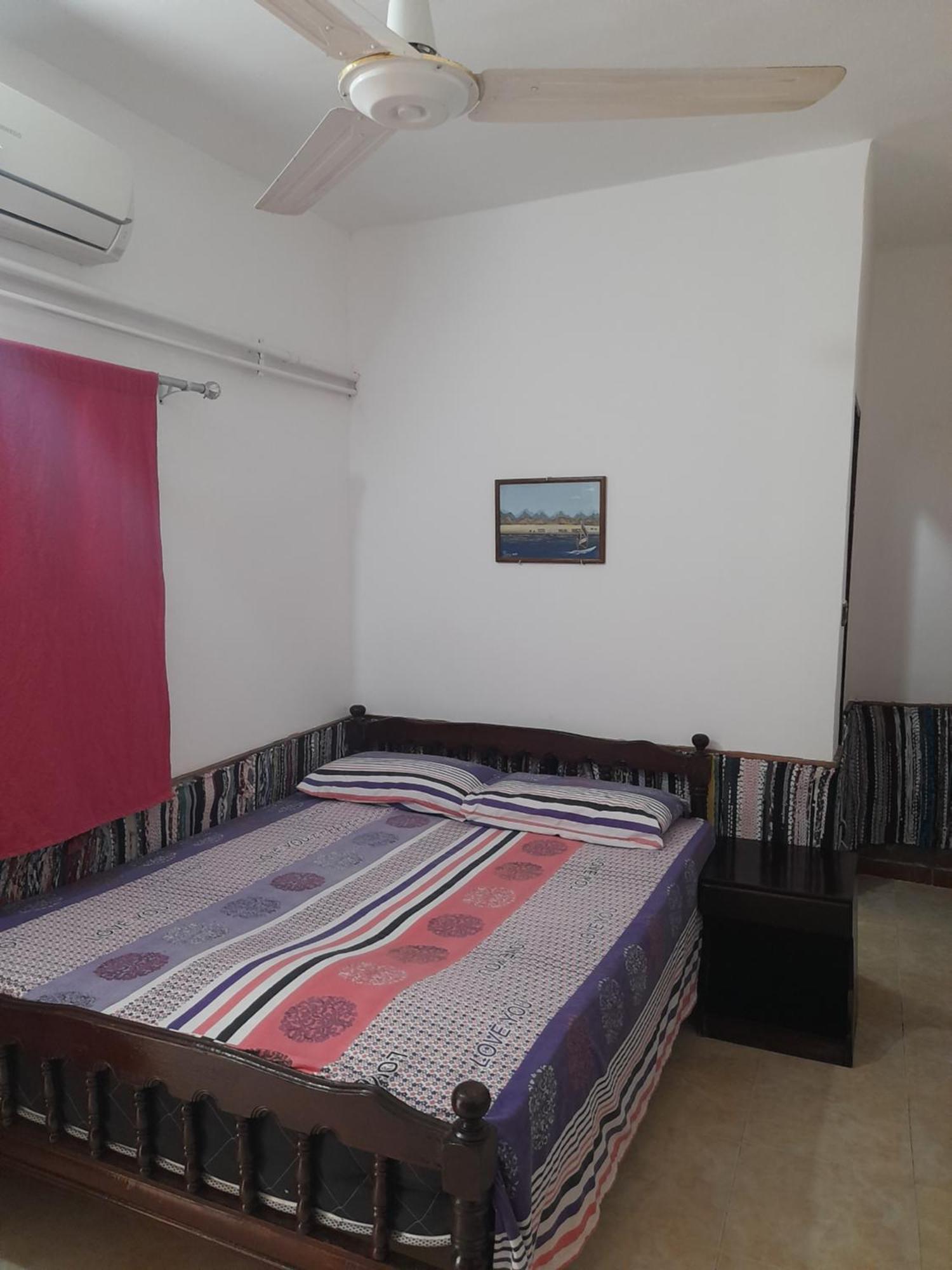 Fighting Kangaroo Camp Hotel Dahab Buitenkant foto