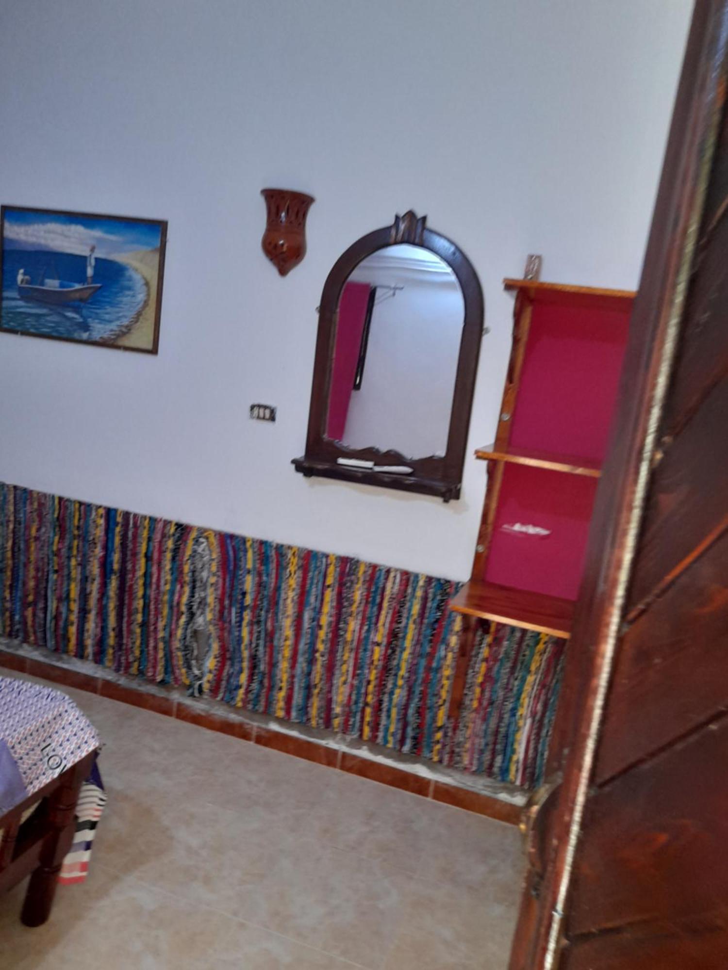 Fighting Kangaroo Camp Hotel Dahab Buitenkant foto