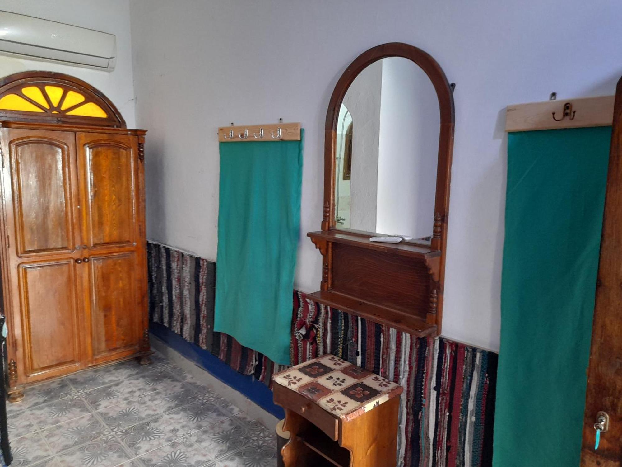 Fighting Kangaroo Camp Hotel Dahab Buitenkant foto